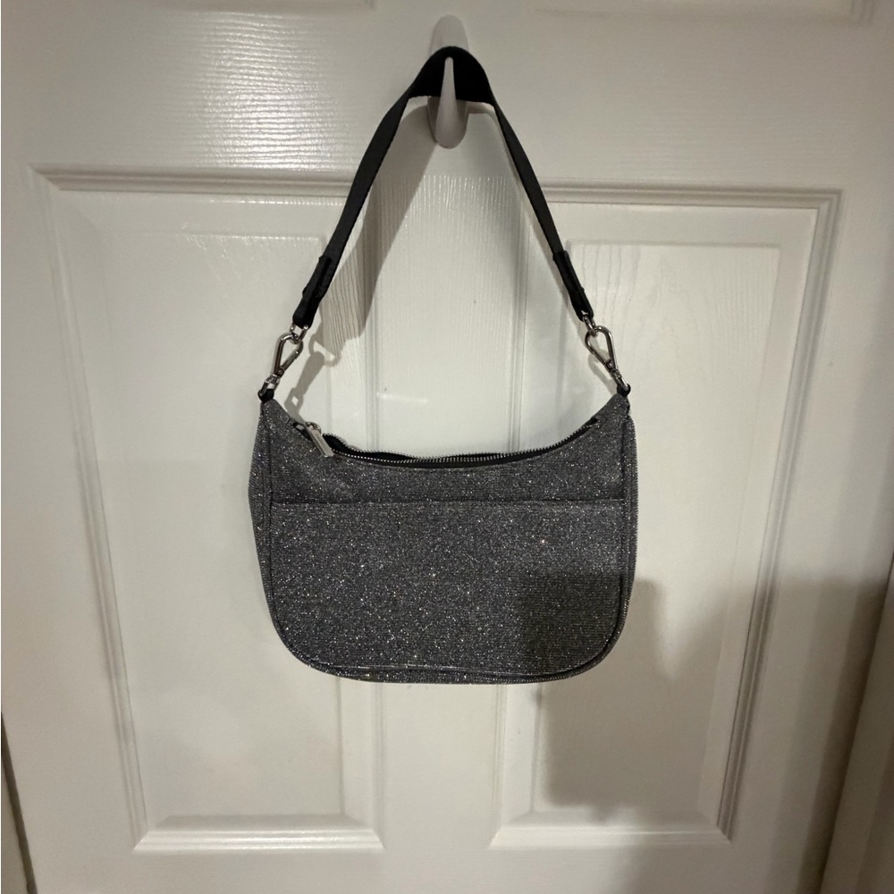 NWOT‼️ City Essentials Small Shoulder Bag 3L
Glitter - Picture 2 of 4